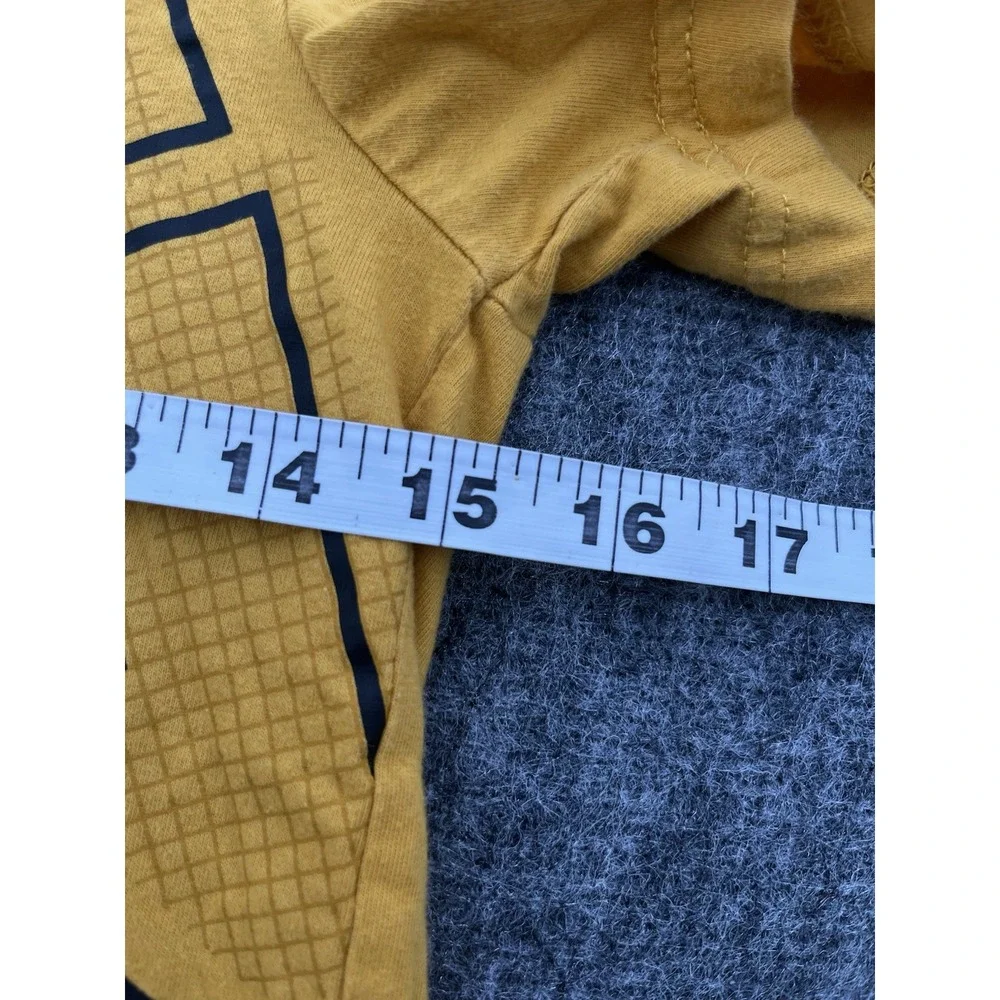 Air Jordan Boys Tee Size Small 8-10 Years Old‎ T Shirt Yellow